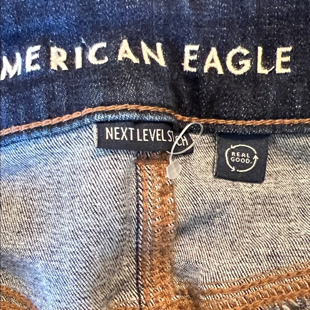 Like new! 6R - Picture 3 of 5